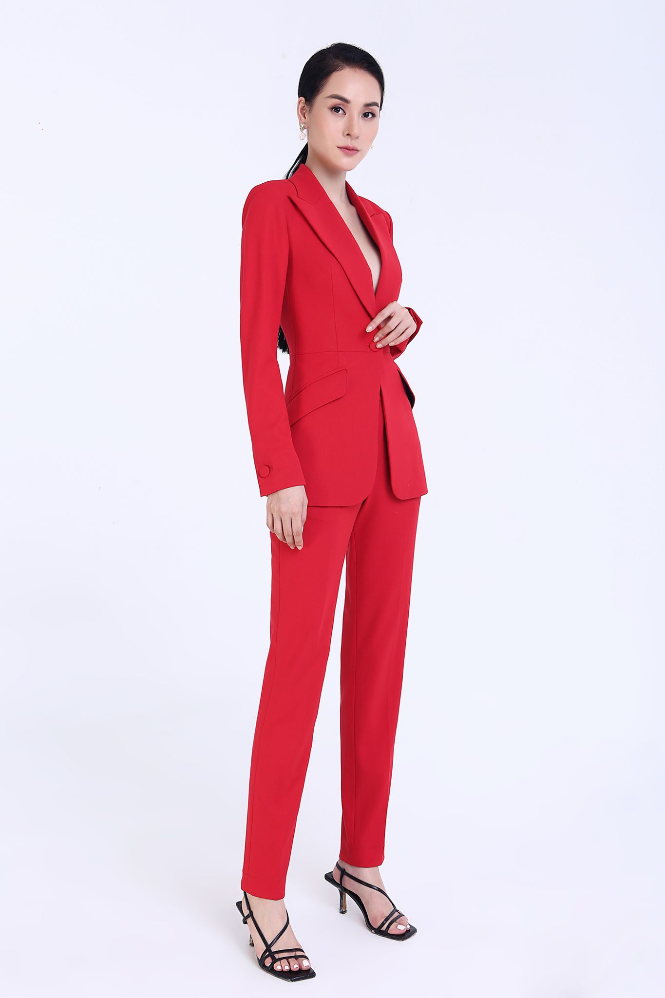 HERMI SINGLE - BREASTED SUIT JACKET | HOBB Design